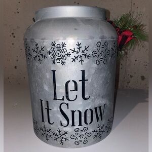 Candle “Let it Snow” shadow lantern